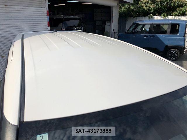 Toyota SIENTA 2018-02 8317056-8
