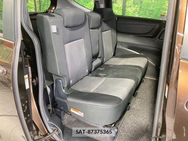 Toyota SIENTA 2019-06 8317048-9
