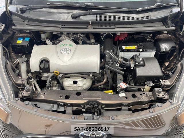 Toyota SIENTA 2017-07 8317063-18