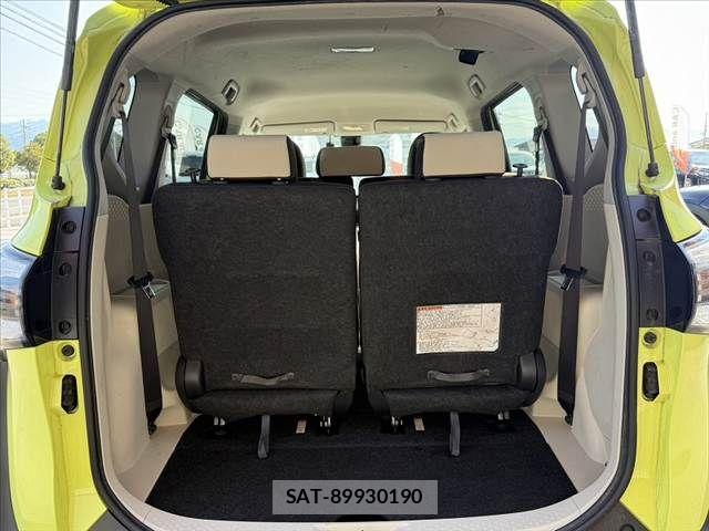 Toyota SIENTA 2016-04 8317061-20