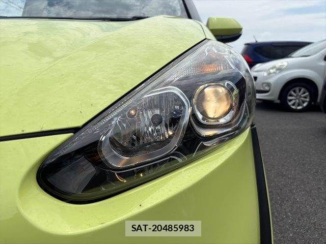 Toyota SIENTA 2016-09 8317059-13