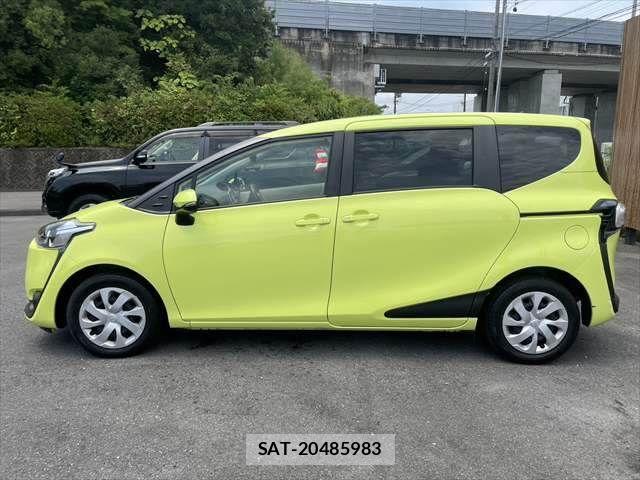 Toyota SIENTA 2016-09 8317059-21