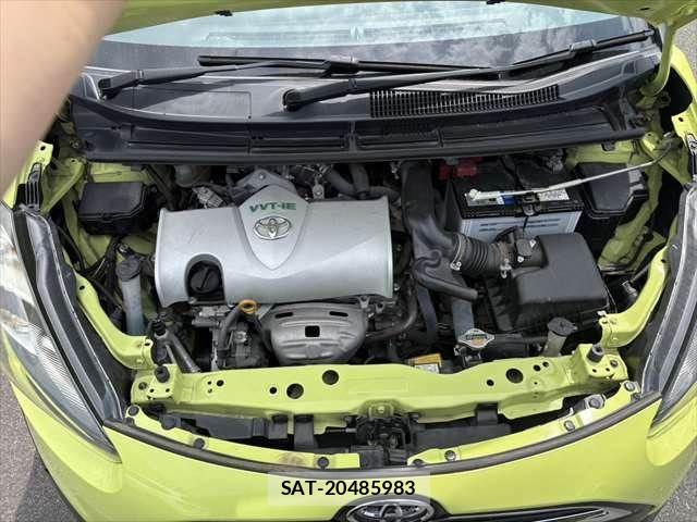 Toyota SIENTA 2016-09 8317059-29