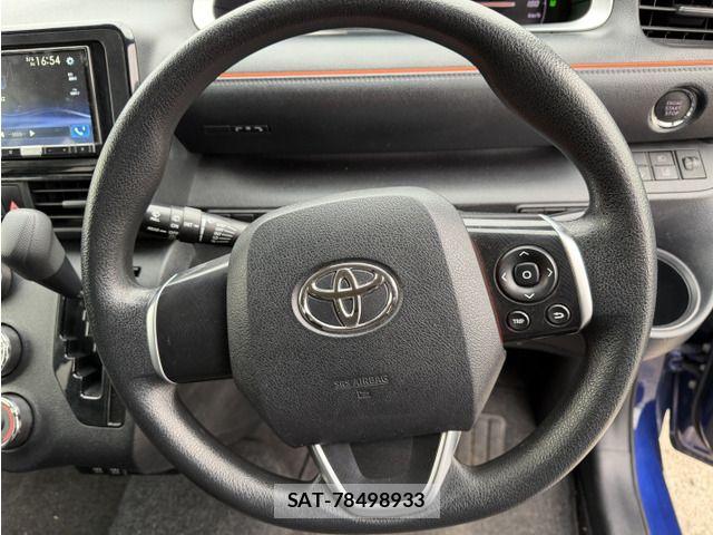 Toyota SIENTA 2022-03 8317057-16