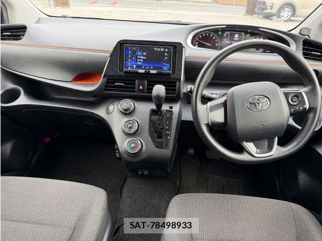 Toyota SIENTA 2022-03 8317057-2