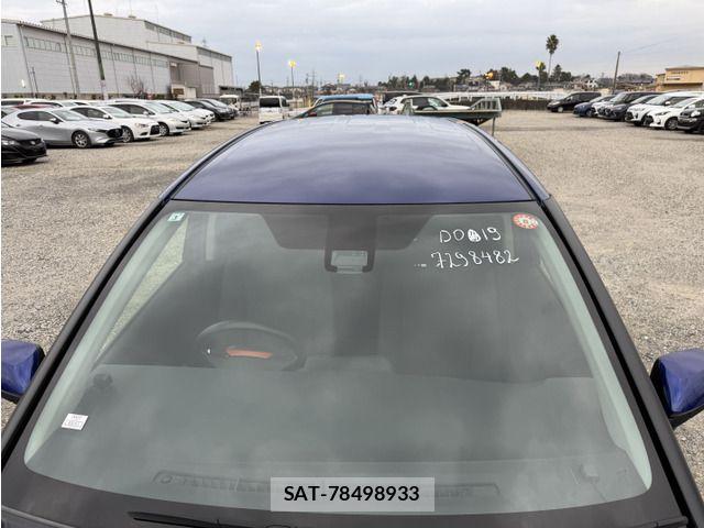 Toyota SIENTA 2022-03 8317057-6