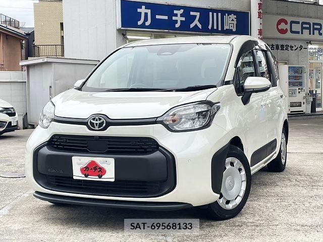 Toyota SIENTA 2023-03 8317037-0