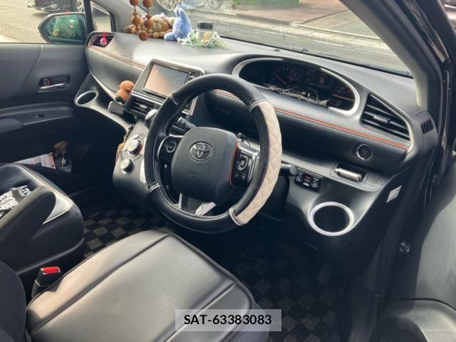 Toyota SIENTA 2016-03 8317060-13