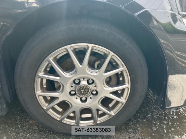 Toyota SIENTA 2016-03 8317060-6