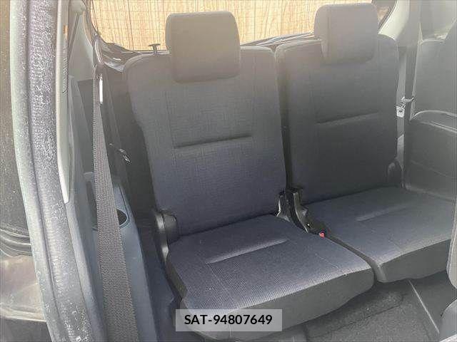 Toyota SIENTA 2017-03 8317065-13