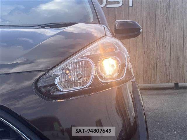 Toyota SIENTA 2017-03 8317065-18