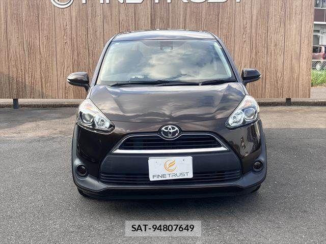 Toyota SIENTA 2017-03 8317065-20