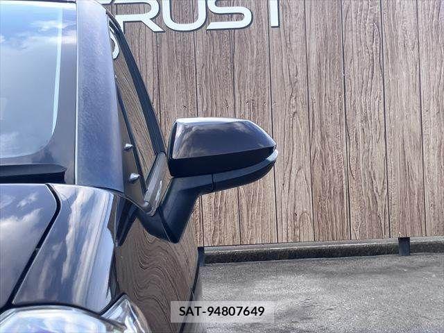 Toyota SIENTA 2017-03 8317065-27