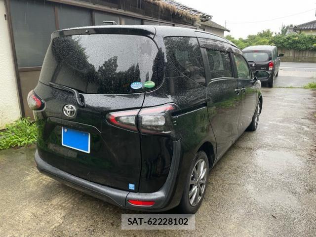 Toyota SIENTA 2017-10 8317067-5
