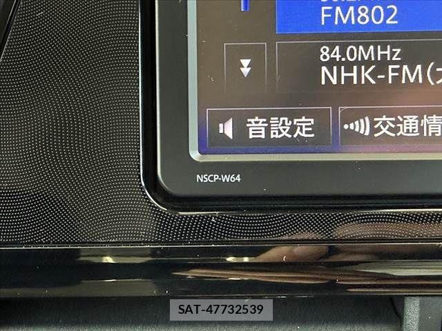 Toyota SIENTA 2016-01 8317062-28