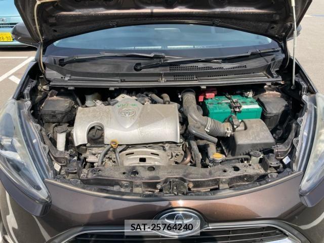 Toyota SIENTA 2017-03 8317069-11