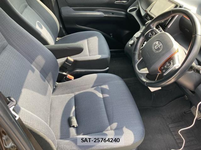 Toyota SIENTA 2017-03 8317069-12