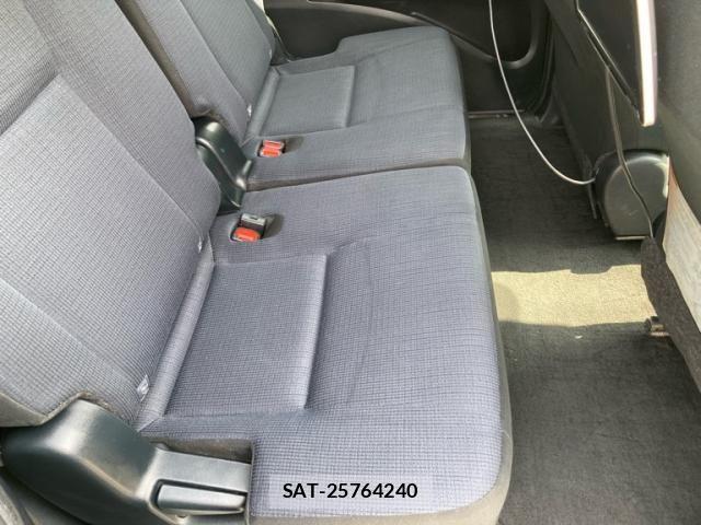Toyota SIENTA 2017-03 8317069-14