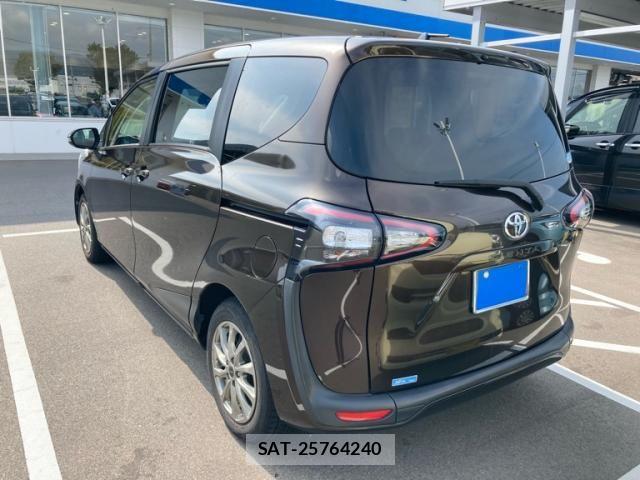 Toyota SIENTA 2017-03 8317069-3