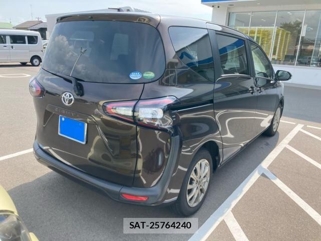 Toyota SIENTA 2017-03 8317069-4