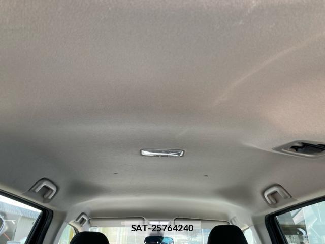 Toyota SIENTA 2017-03 8317069-7