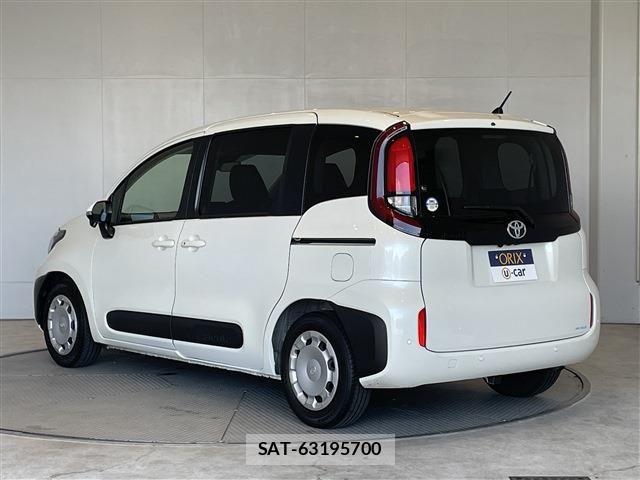 Toyota SIENTA 2024-06 8317053-11