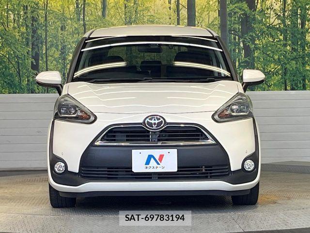 Toyota SIENTA 2017-06 8317058-14