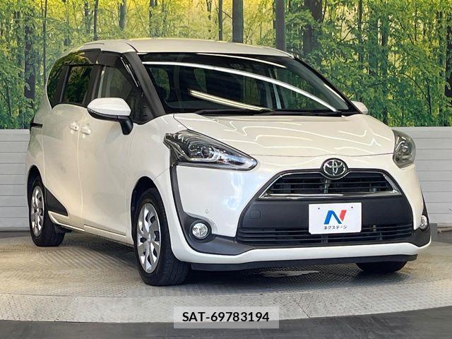 Toyota SIENTA 2017-06 8317058-16