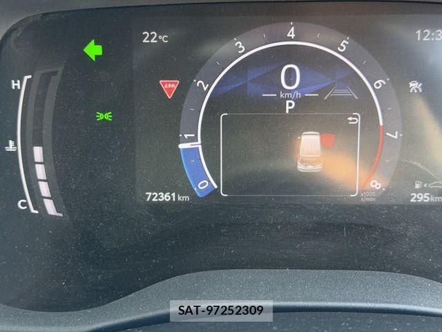 Toyota SIENTA 2023-01 8317039-17