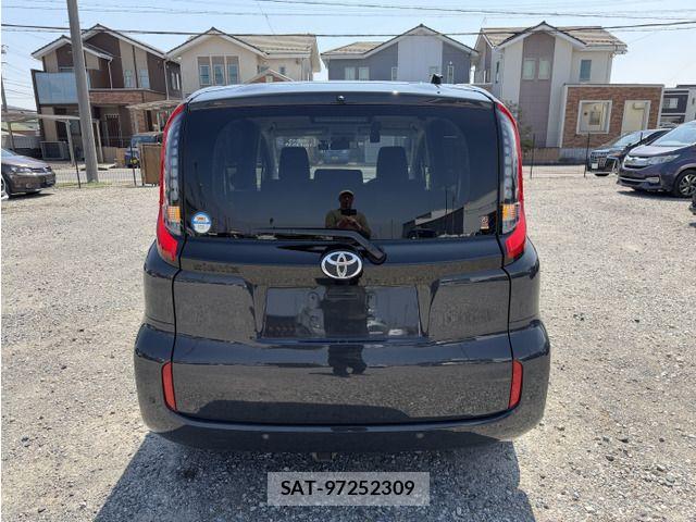 Toyota SIENTA 2023-01 8317039-7