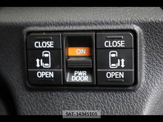 Toyota SIENTA 2018-05 8317055-3