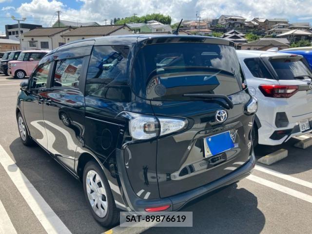 Toyota SIENTA 2018-02 8317066-11