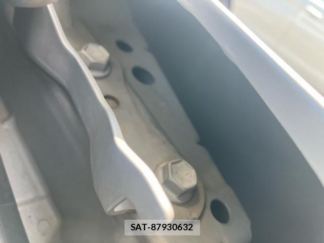 Toyota SIENTA 2013-09 8337864-28