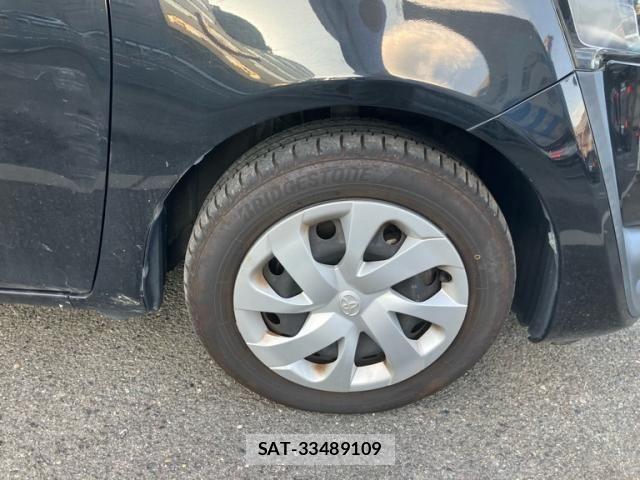 Toyota SIENTA 2015-08 8337861-10
