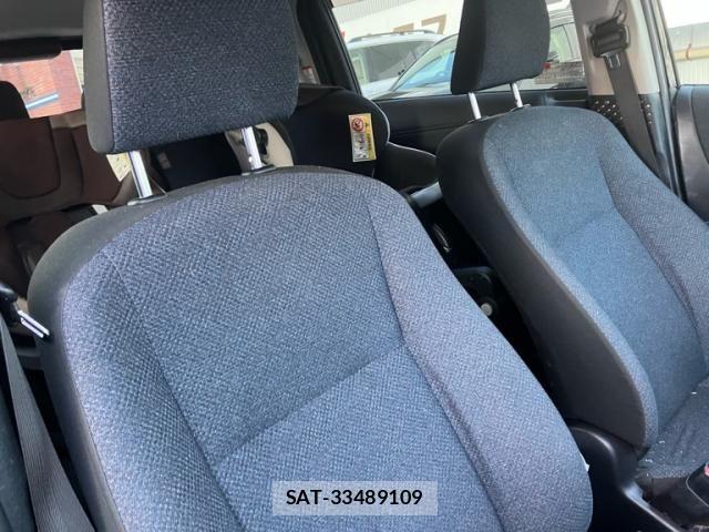 Toyota SIENTA 2015-08 8337861-16