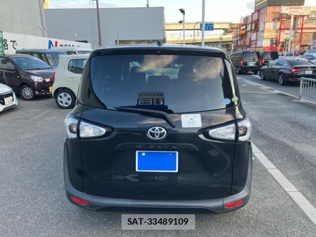 Toyota SIENTA 2015-08 8337861-6
