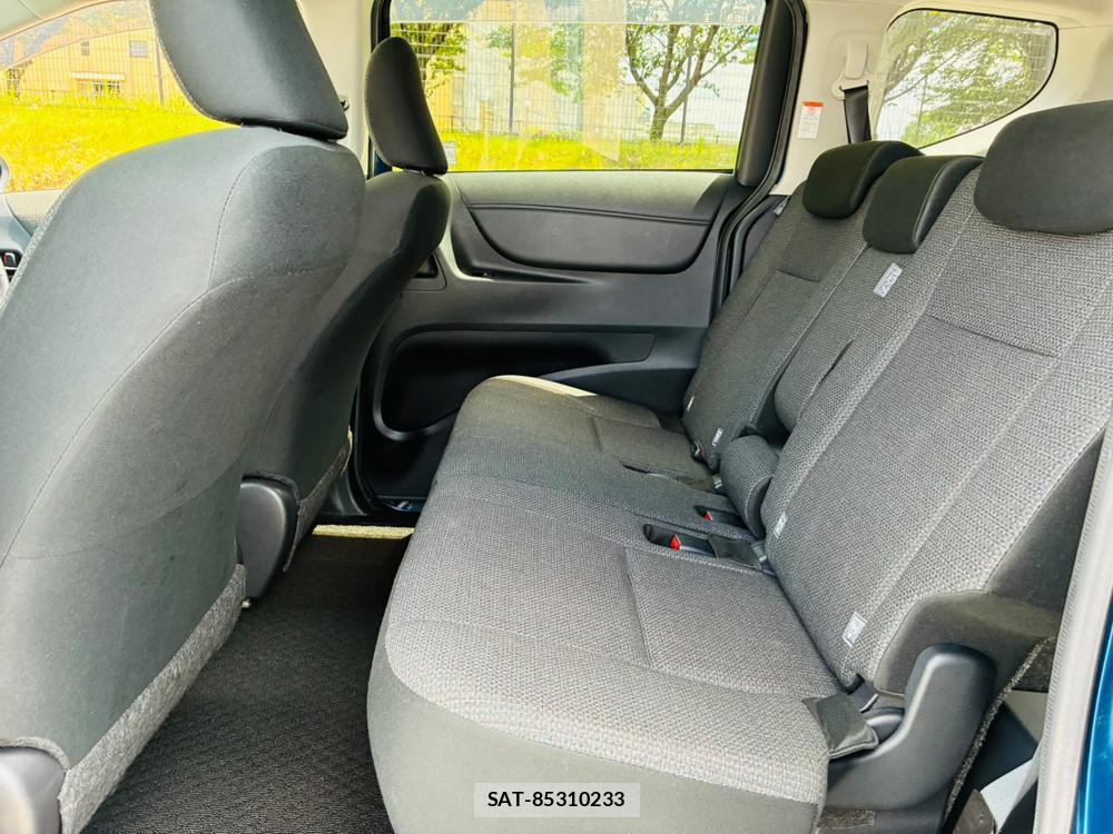 Toyota SIENTA 2019-06 8162556-9