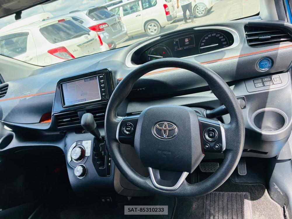 Toyota SIENTA 2019-06 8162556-14