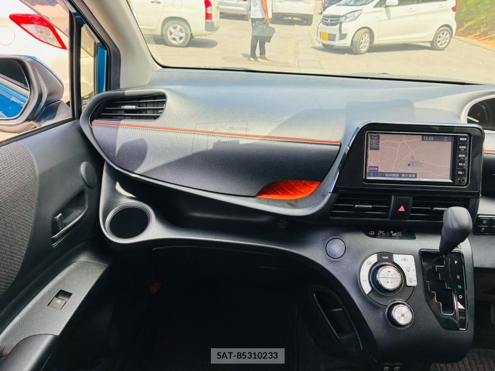 Toyota SIENTA 2019-06 8162556-16