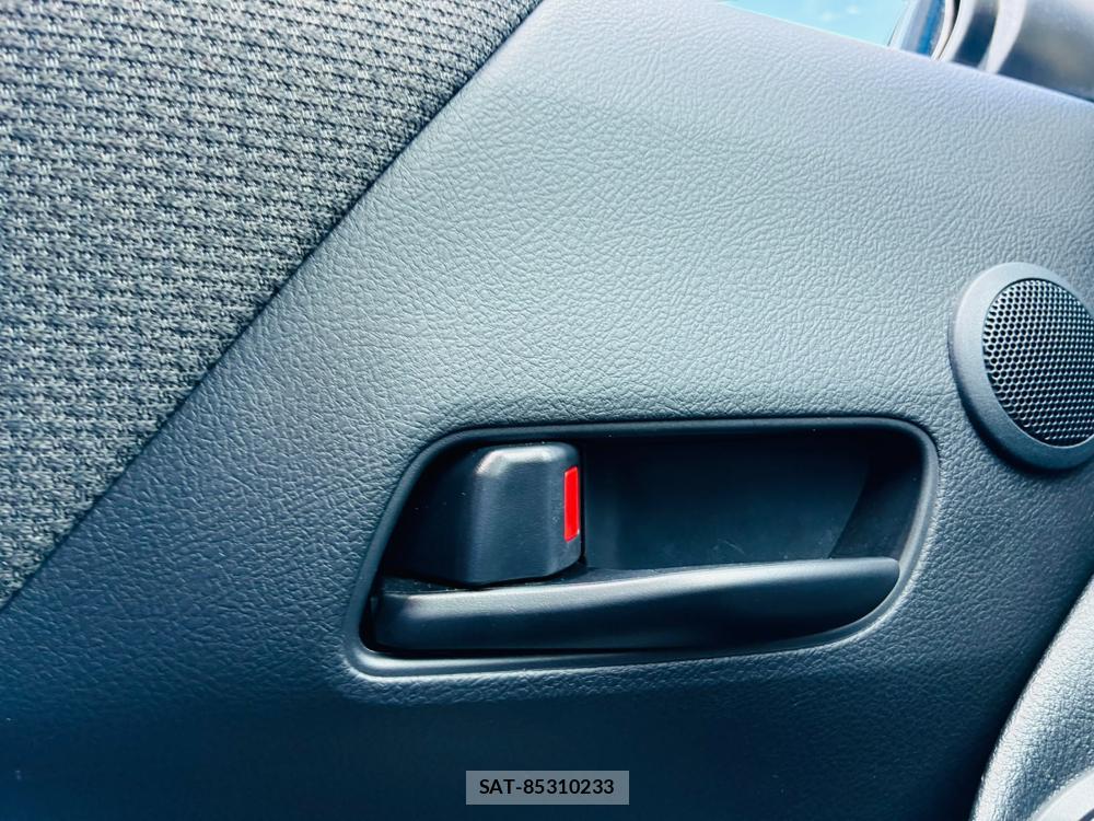 Toyota SIENTA 2019-06 8162556-21