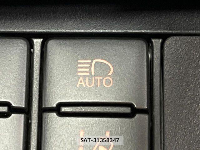 Toyota SIENTA 2018-11 8337848-7