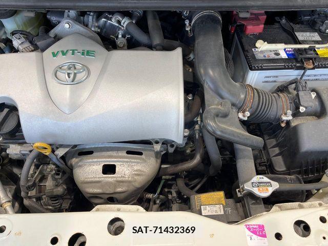 Toyota SIENTA 2015-09 8337858-16