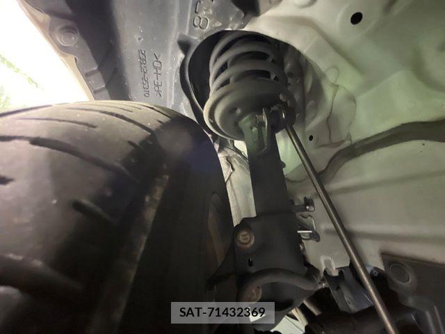 Toyota SIENTA 2015-09 8337858-18