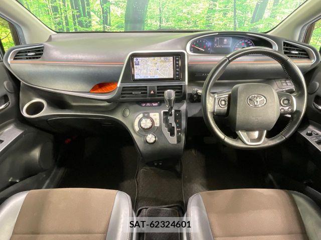 Toyota SIENTA 2018-12 8337844-1