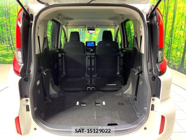 Toyota SIENTA 2024-02 8337839-11