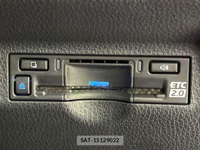 Toyota SIENTA 2024-02 8337839-7