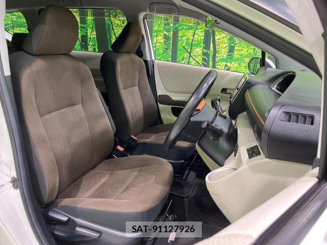 Toyota SIENTA 2017-06 8337845-7