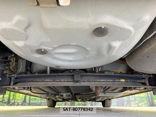 Toyota SIENTA 2020-03 8337843-18