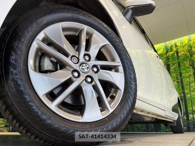 Toyota SIENTA 2015-11 8337850-11