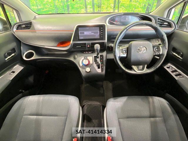 Toyota SIENTA 2015-11 8337850-1